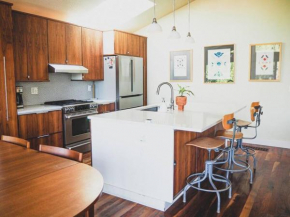 Fenced Yard, Walkable, Parking!